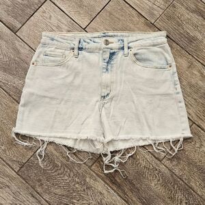 Wild Fable Distressed Denim Shorts Size 8